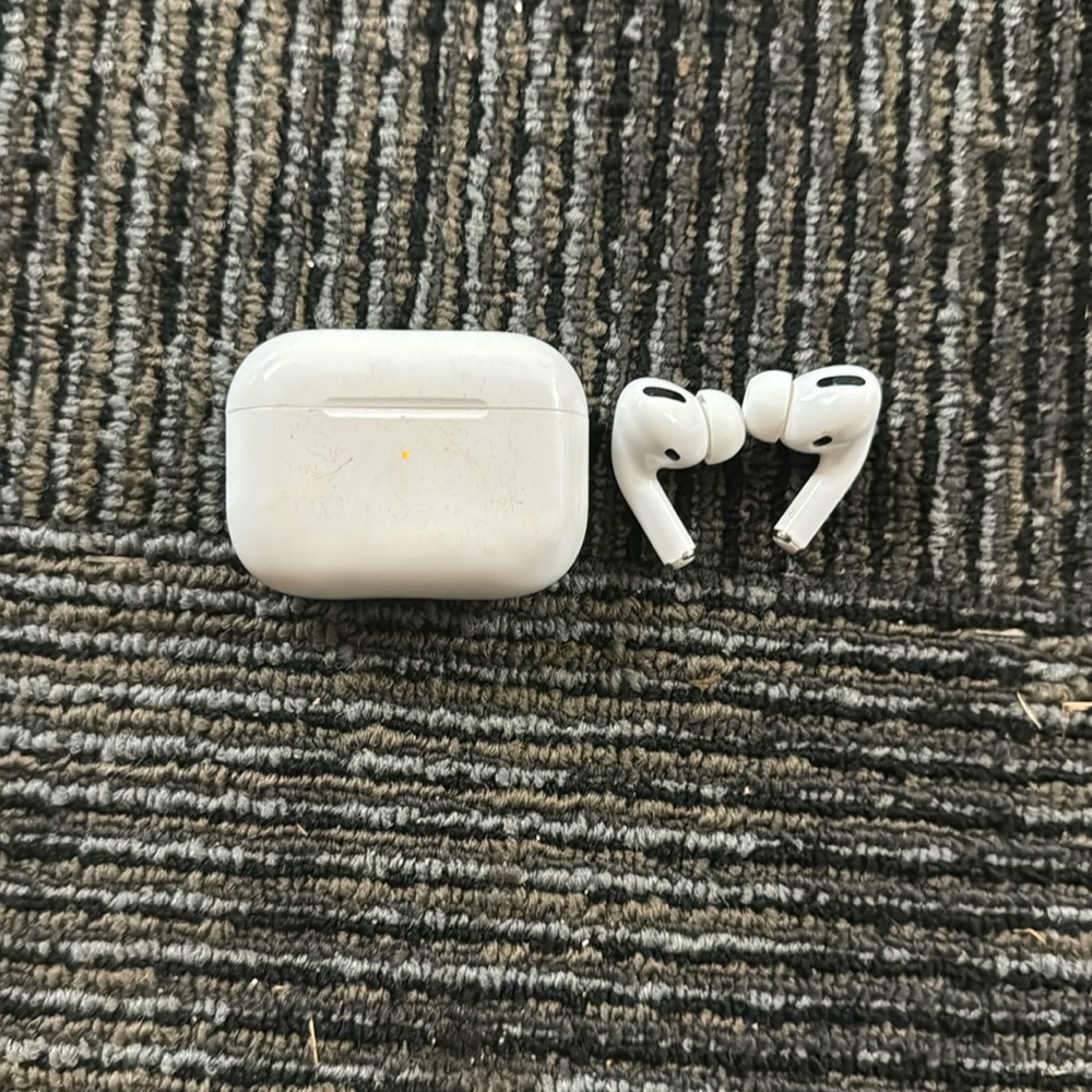 Apple AirPods Pro